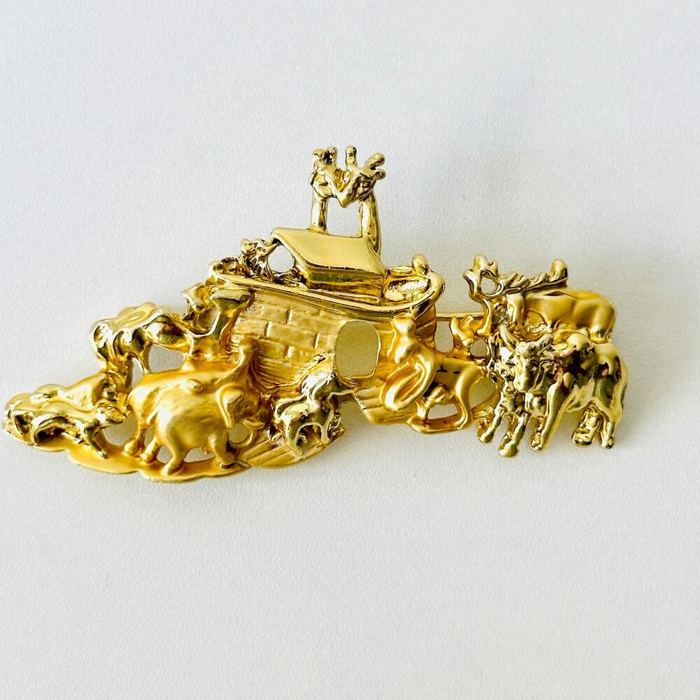 Vintage Noah's Ark Brooch Animals Gold Tone Signed AJC Noahs Boat Biblical Pin